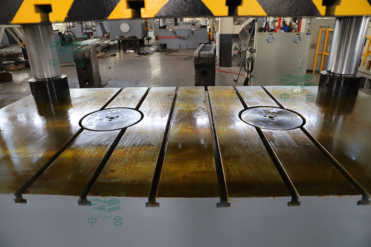 工作臺(雙下頂缸).jpg 工作臺(雙下頂缸).jpg