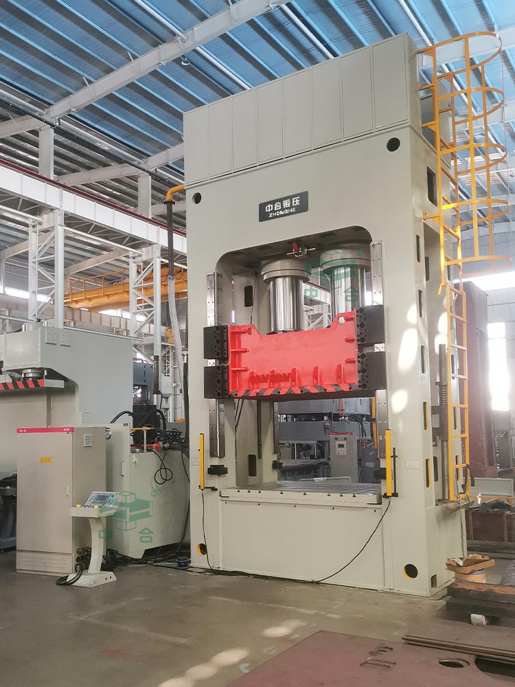 800噸框架油壓機 800噸框架油壓機