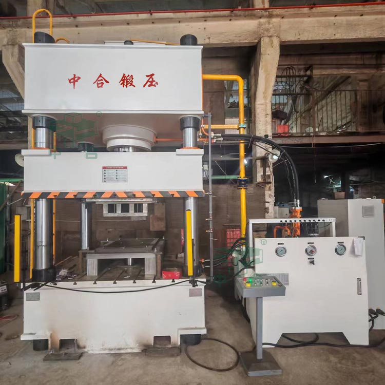 315噸驗糧機護板沖壓成型液壓機.jpg 315噸驗糧機護板沖壓成型液壓機.jpg