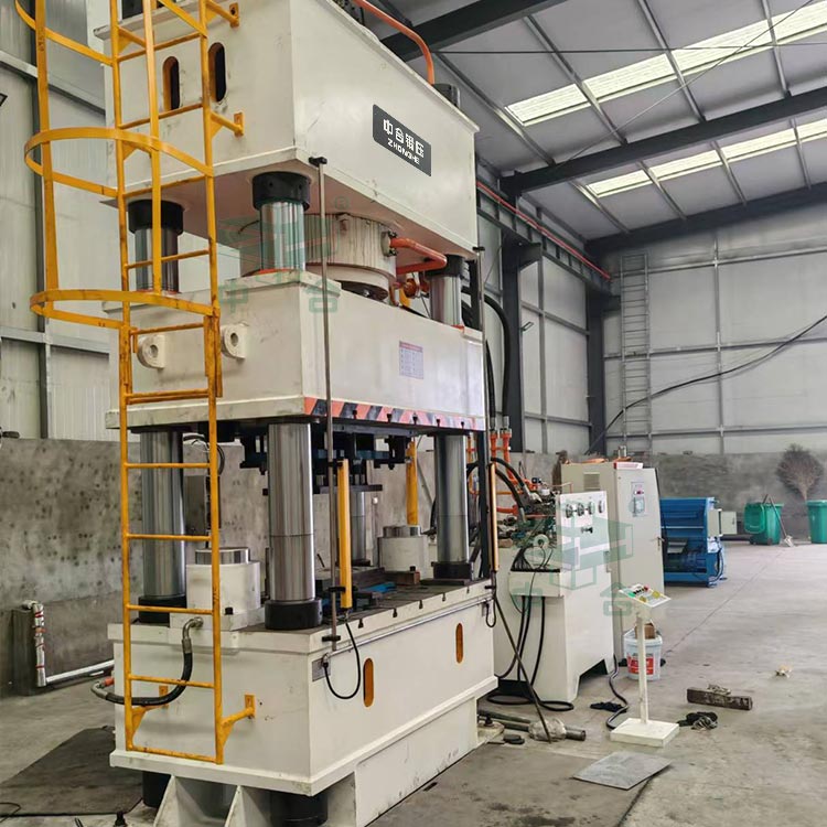 伺服800噸四柱液壓機.jpg 伺服800噸四柱液壓機.jpg