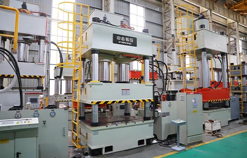 630噸伺服液壓機-630噸四柱液壓機