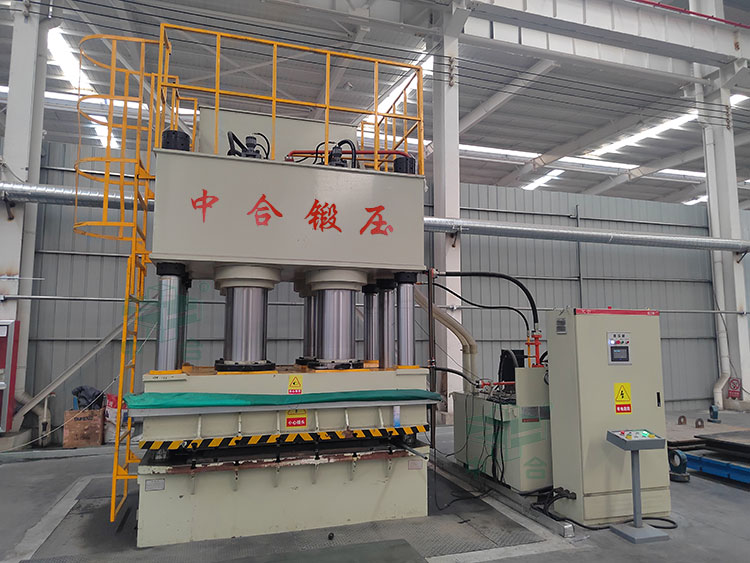 1250噸壓濾機濾板成型液壓機.jpg 1250噸壓濾機濾板成型液壓機.jpg