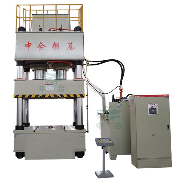 四柱液壓機.jpg 四柱液壓機.jpg