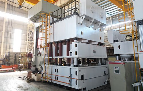 壓濾機濾板模壓成型設備-4500噸液壓機