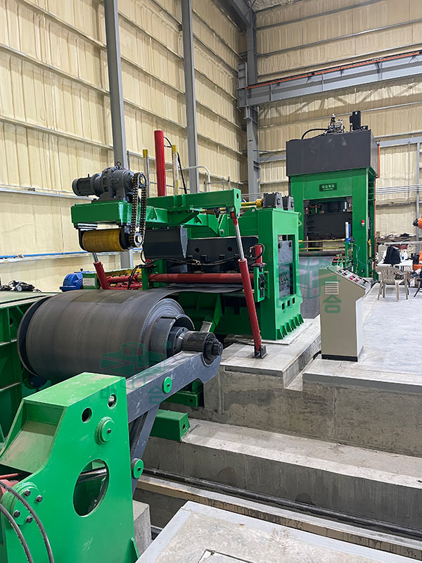 1000噸海洋浮標沖壓生產線.jpg 1000噸海洋浮標沖壓生產線.jpg