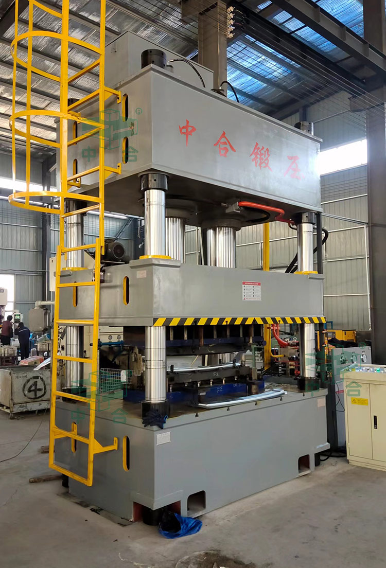 500噸四柱液壓機 500噸四柱液壓機